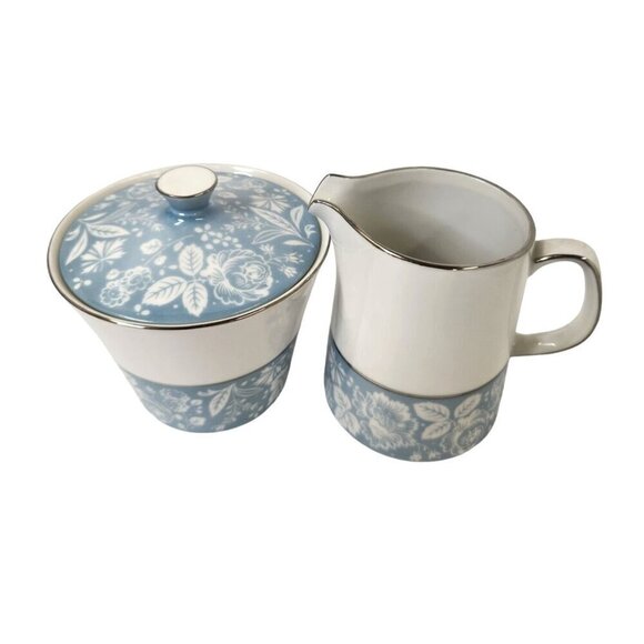 Style House Fine China Creamer and Sugar Bowl with Lid Blue Floral Pattern Damas - Picture 2 of 9
